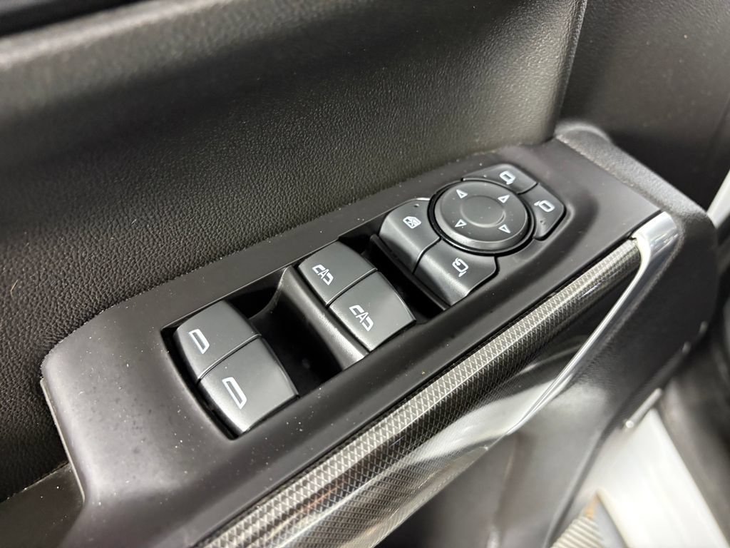 Used 2021 GMC Sierra 1500 AT4 w/ AT4 Value Package AWD/4WD image 13