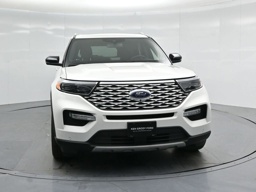 Certified 2022 Ford Explorer Platinum w/ Technology Package image 26