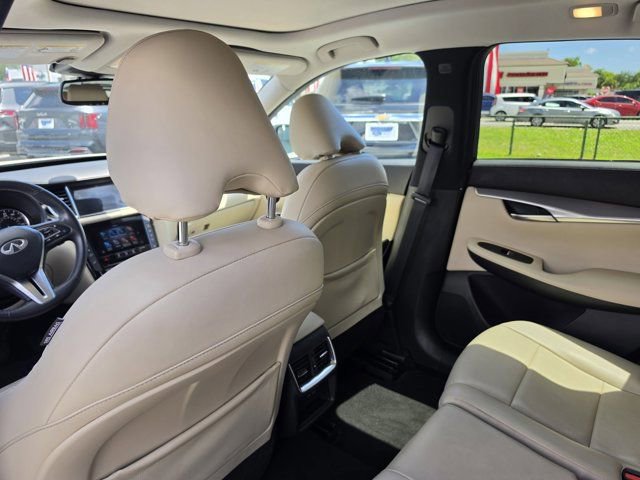 Used 2022 INFINITI QX50 Luxe FWD image 14