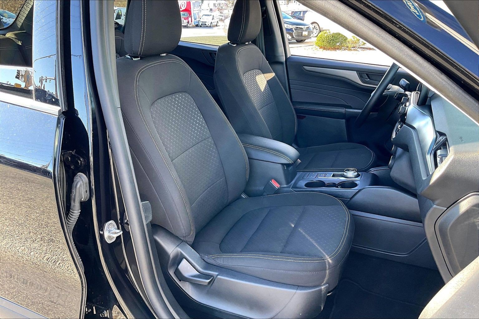 Certified 2024 Ford Escape Active FWD image 7