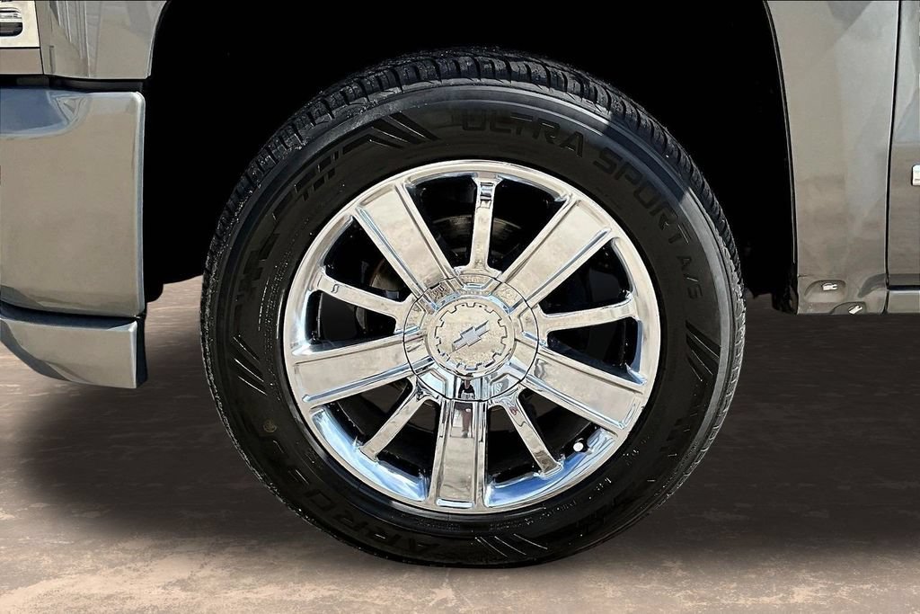 Used 2017 Chevrolet Silverado 1500 High Country RWD image 36