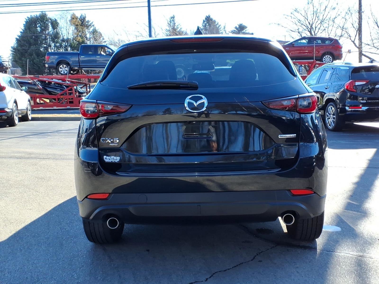 Used 2023 MAZDA CX-5 AWD 2.5 S w/ Premium Plus Pkg image 4