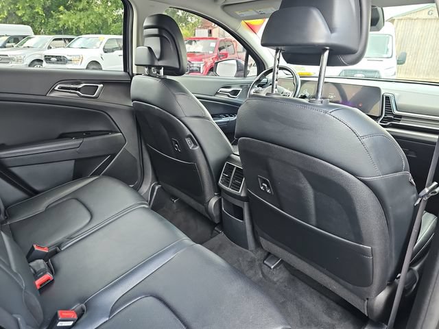 Used 2023 Kia Sportage EX FWD image 11