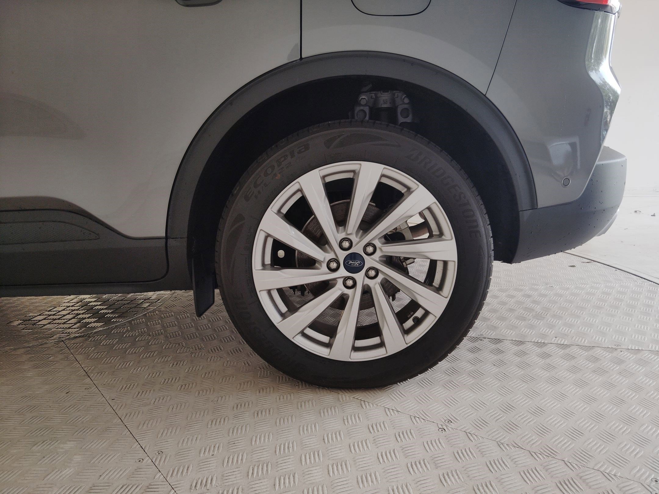 Certified 2022 Ford Escape Titanium w/ Titanium Elite Package image 11