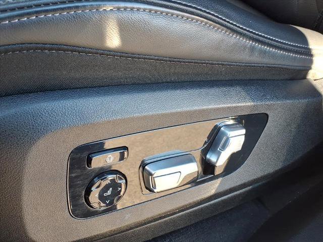 Used 2024 BMW X7 xDrive40i image 20