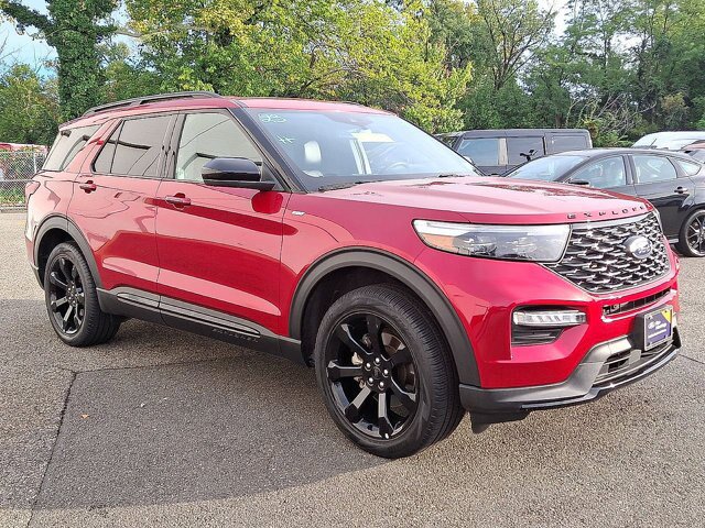 Certified 2023 Ford Explorer ST-Line w/ Class IV Trailer Tow Package AWD/4WD image 25