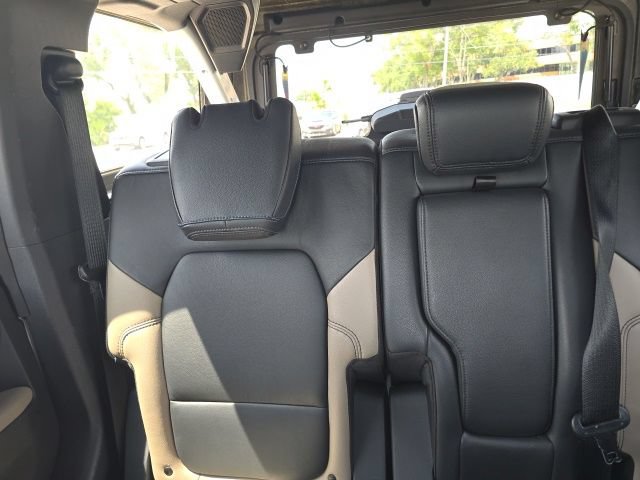 Certified 2022 Ford Bronco Wildtrak AWD/4WD image 15