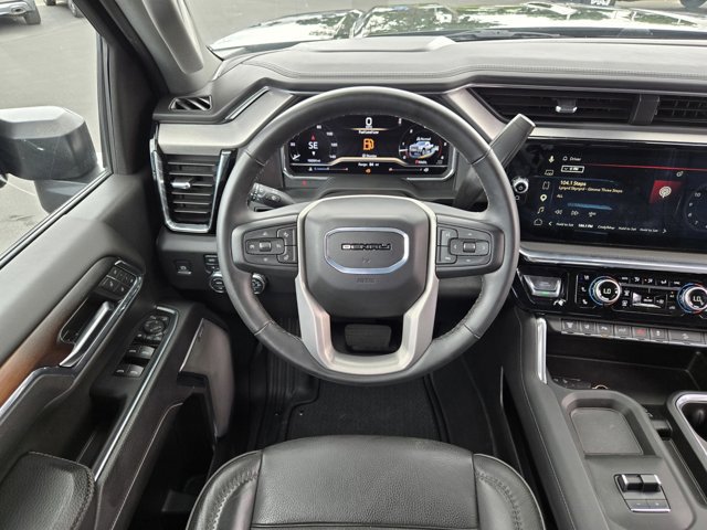 Used 2024 GMC Sierra 2500 Denali AWD/4WD image 12