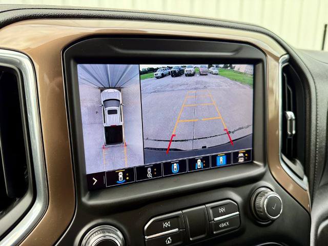 Used 2021 Chevrolet Silverado 1500 High Country w/ Technology Package AWD/4WD image 30
