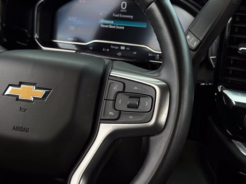 Used 2024 Chevrolet Silverado 1500 LT AWD/4WD image 10