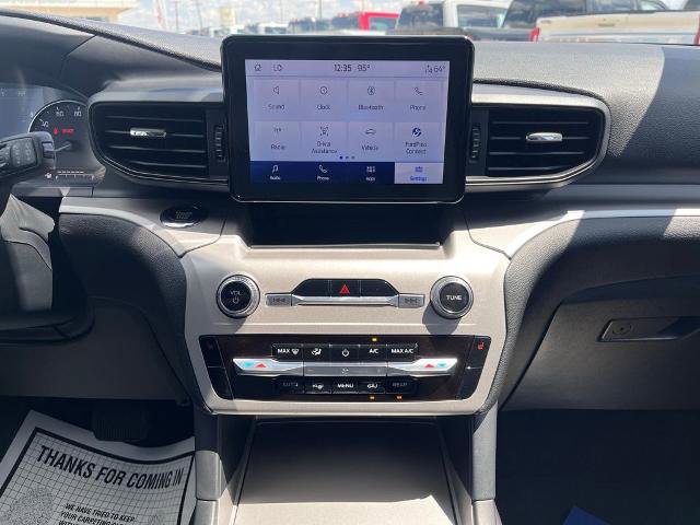 Certified 2024 Ford Explorer XLT image 13