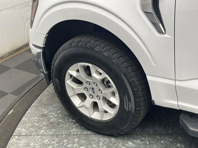 Certified 2025 Ford F150 XLT w/ Equipment Group 301A Standard AWD/4WD image 30