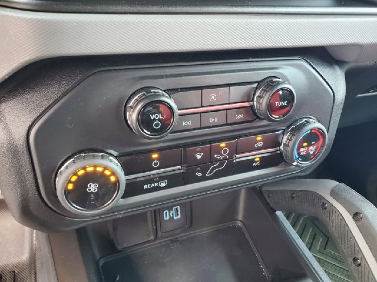 Certified 2023 Ford Bronco Big Bend image 20