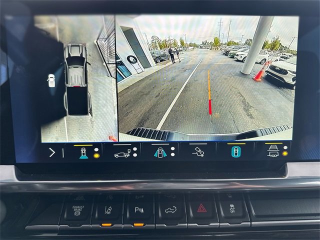 Used 2024 Chevrolet Silverado 3500 High Country w/ High Country Premium Package image 18