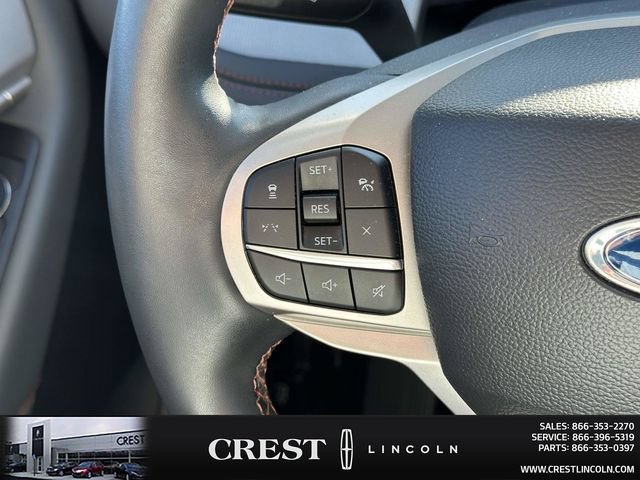 Certified 2025 Ford Explorer Active w/ Active Comfort Package AWD/4WD image 17