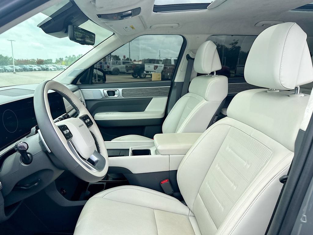 Used 2025 Hyundai Santa Fe Calligraphy AWD/4WD image 8