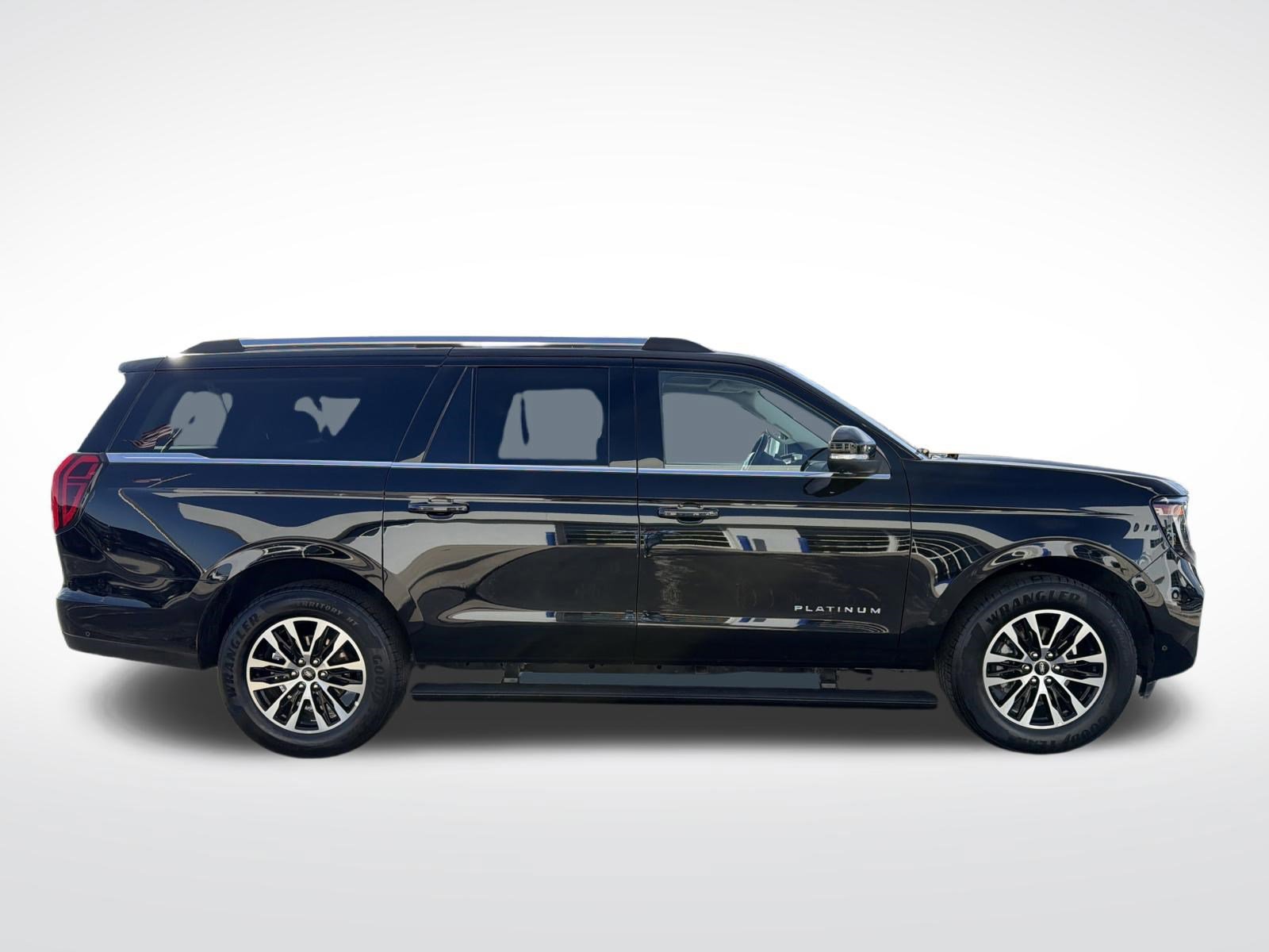 Certified 2025 Ford Expedition Max Platinum AWD/4WD image 4