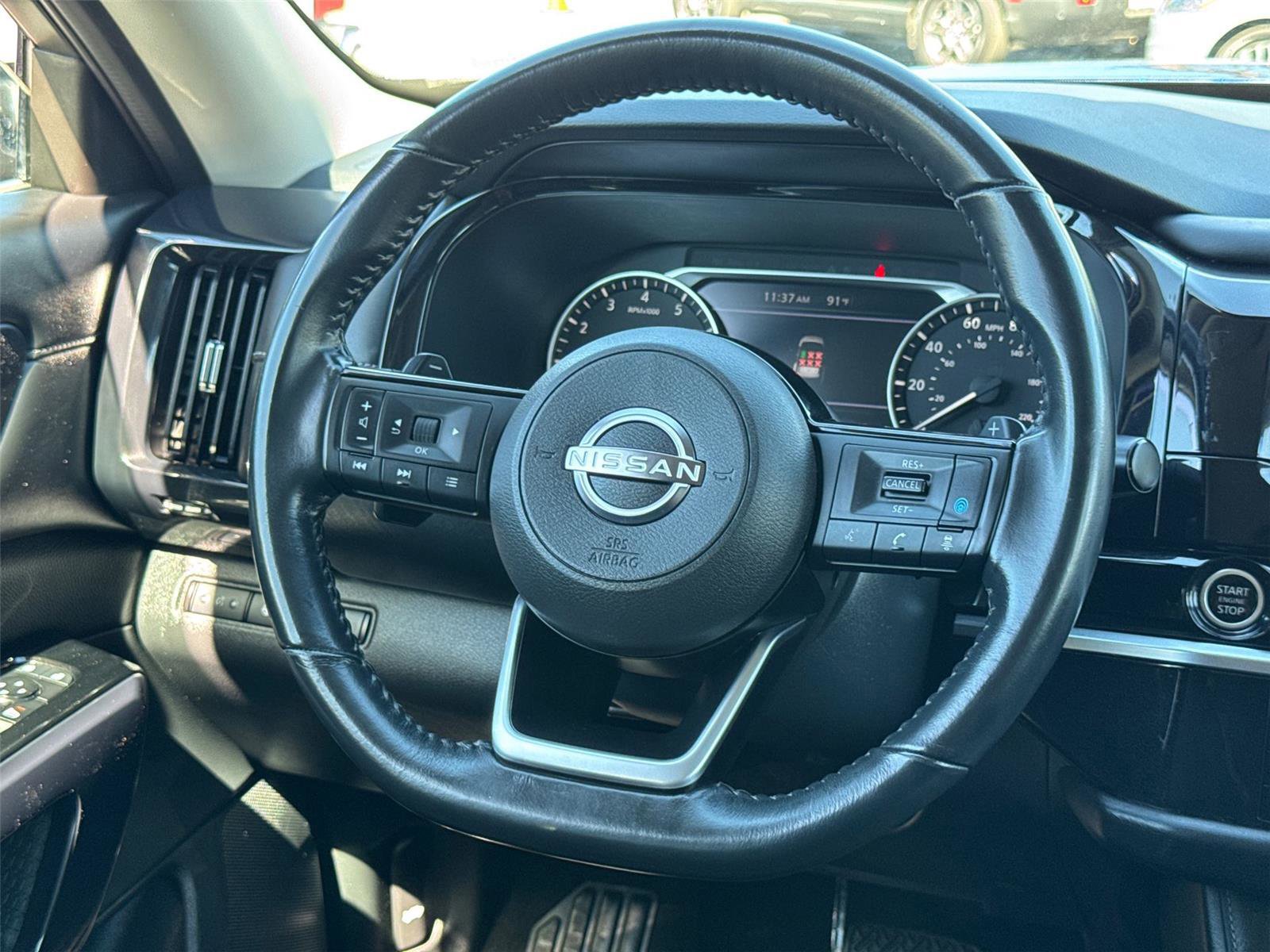 Used 2022 Nissan Pathfinder SV image 24