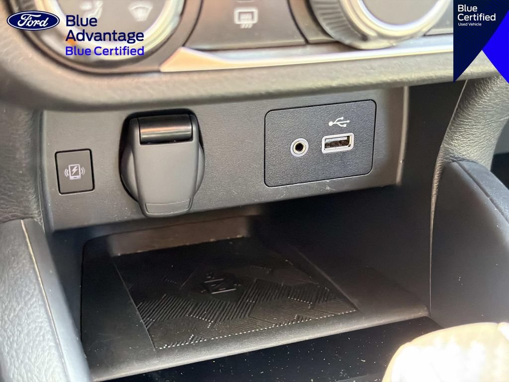 Used 2025 Nissan Versa SV FWD image 28