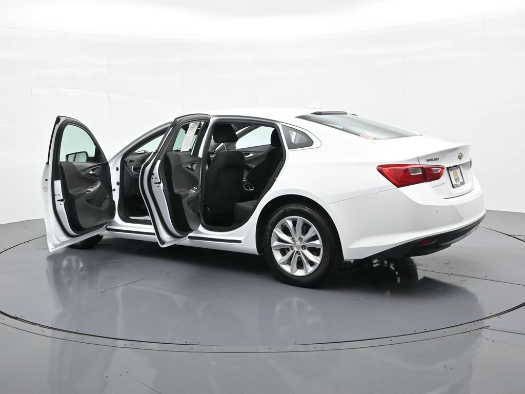 Used 2025 Chevrolet Malibu LT FWD image 24