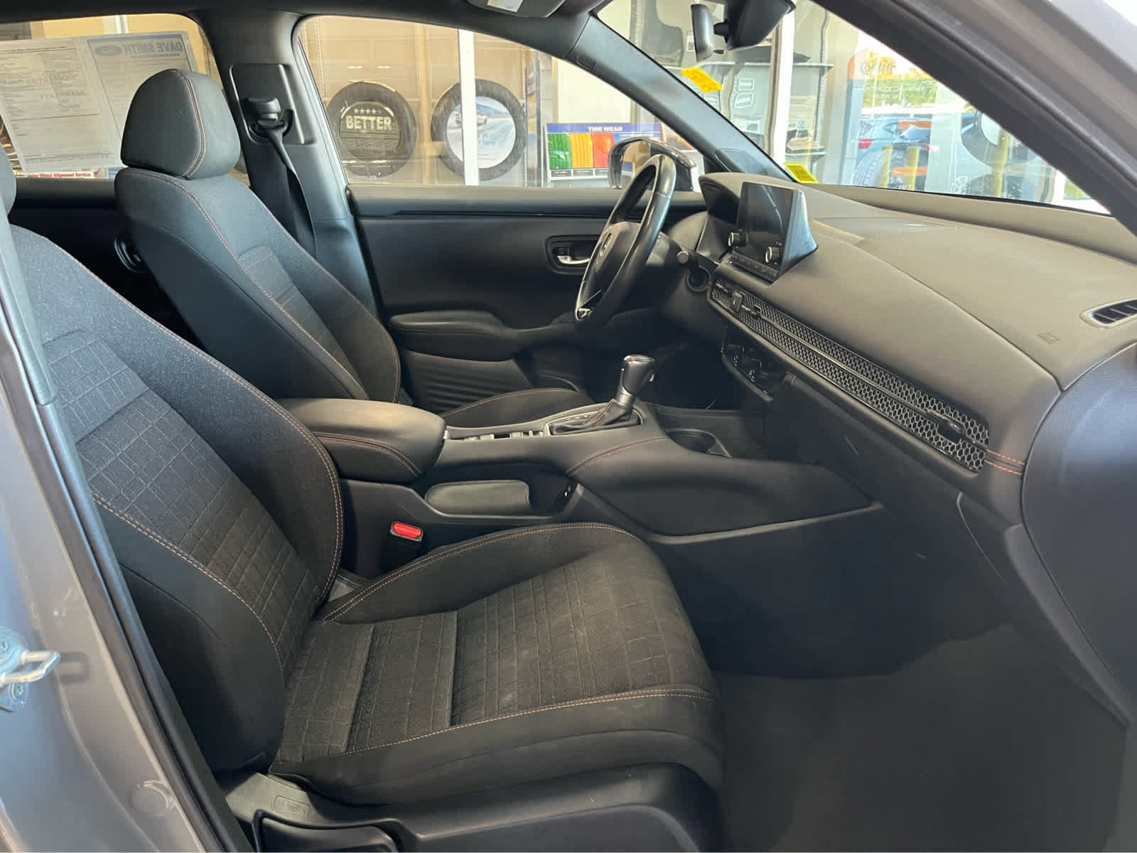 Used 2024 Honda HR-V Sport image 45