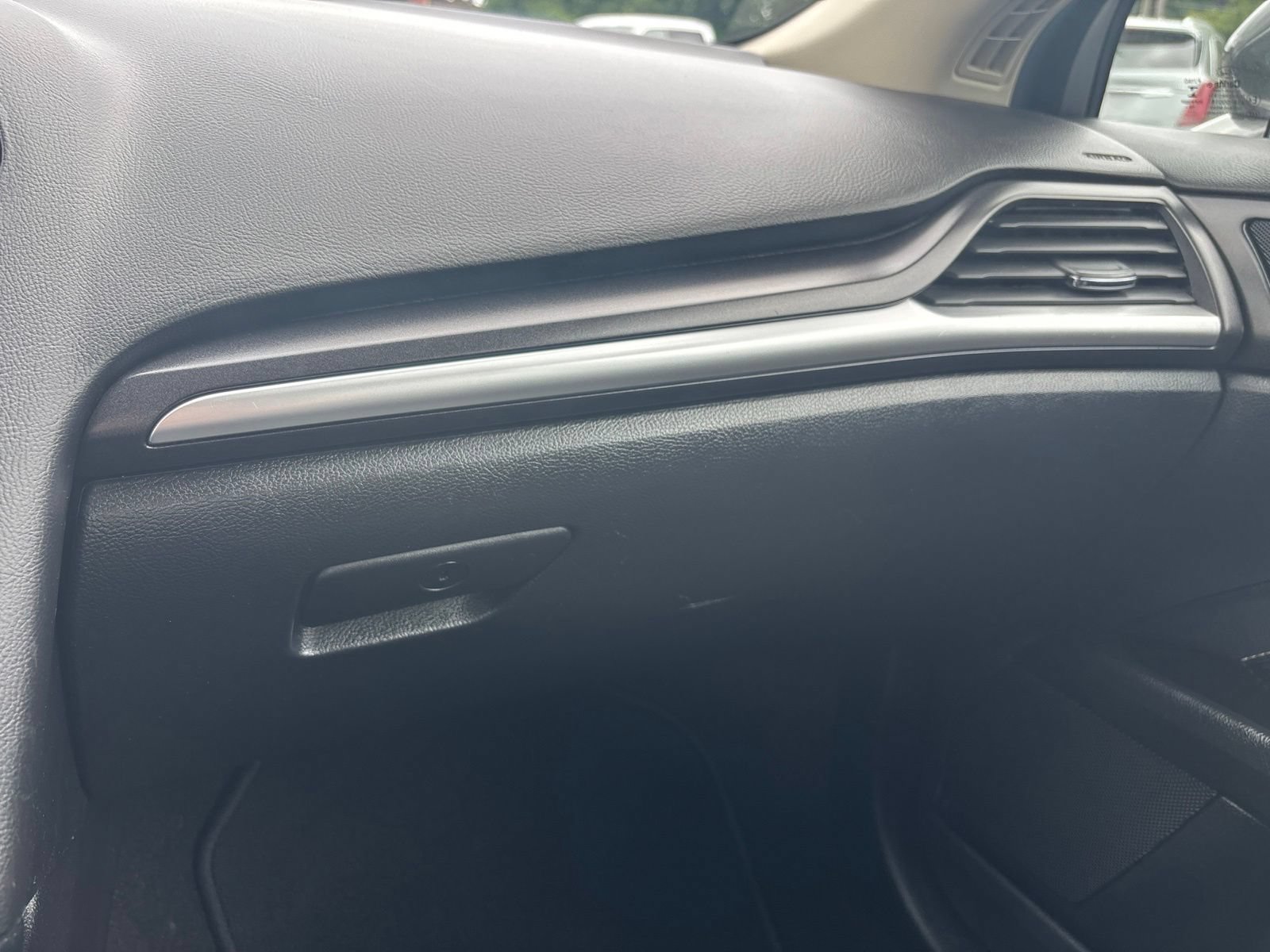 Certified 2019 Ford Fusion Energi Titanium FWD image 27