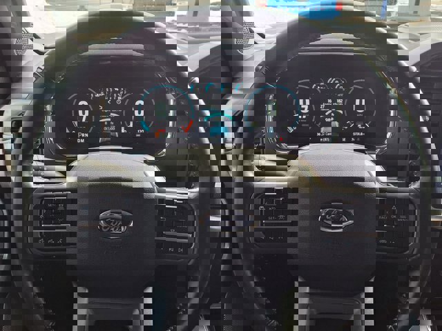 Certified 2021 Ford F150 Lariat w/ Equipment Group 502A High image 24