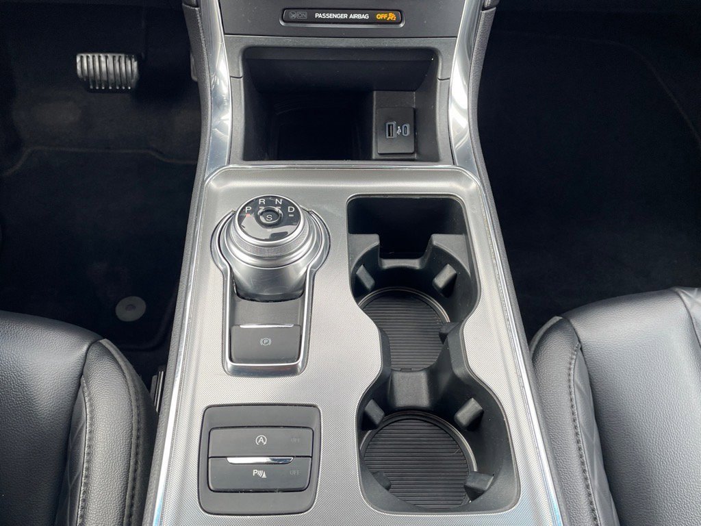 Certified 2024 Ford Edge Titanium image 21