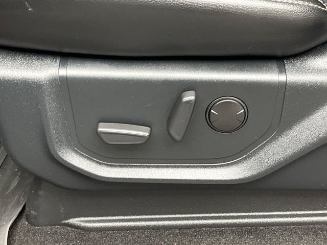 Certified 2019 Ford F150 Lariat w/ Equipment Group 502A Luxury AWD/4WD image 13