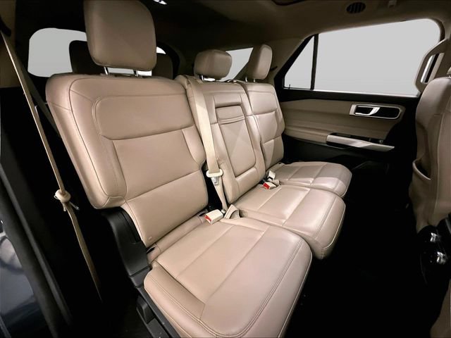Certified 2022 Ford Explorer XLT w/ Equipment Group 202A AWD/4WD image 26
