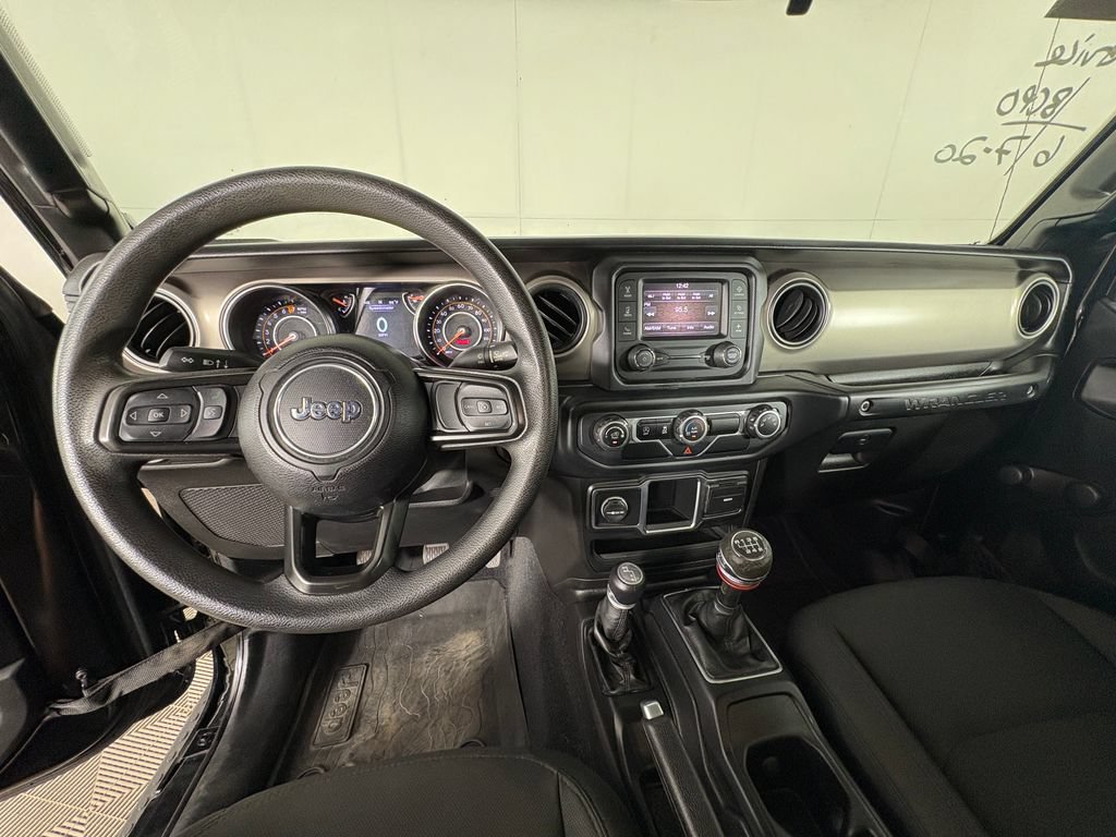 Used 2020 Jeep Wrangler Unlimited Sport AWD/4WD image 7