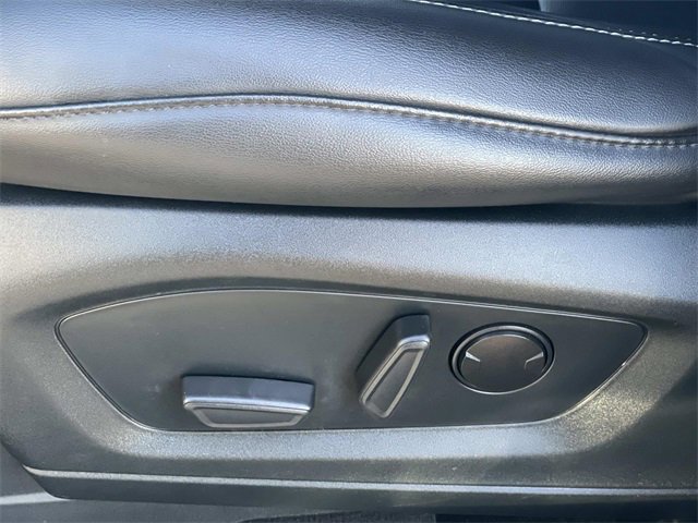 Certified 2022 Ford Explorer XLT w/ Equipment Group 202A image 22