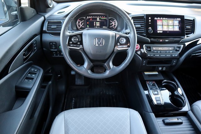 Used 2023 Honda Passport Elite image 4
