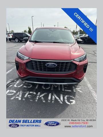 Certified 2023 Ford Escape Active AWD/4WD image 1
