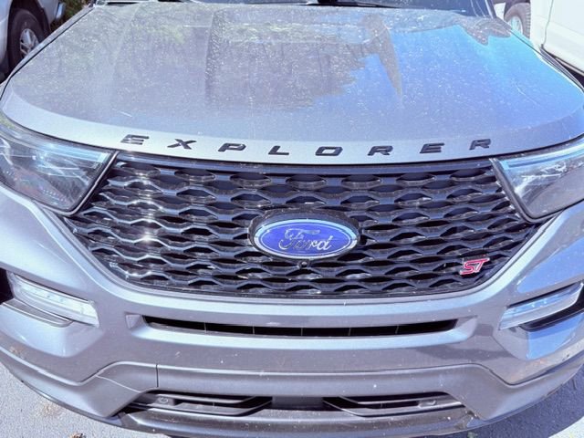 Certified 2022 Ford Explorer ST w/ Equipment Group 401A image 4