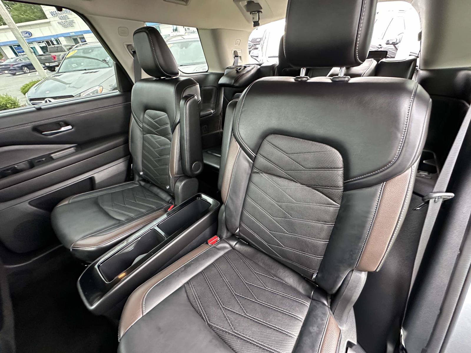 Used 2023 Nissan Pathfinder Platinum AWD/4WD image 32