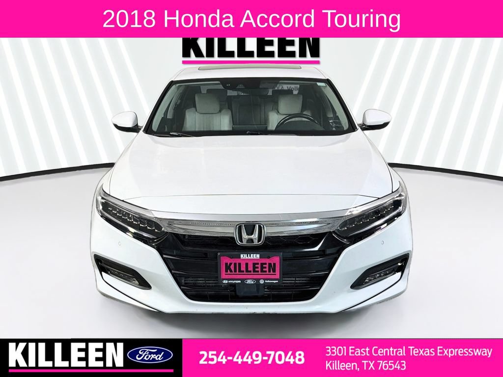 Used 2018 Honda Accord Touring image 2