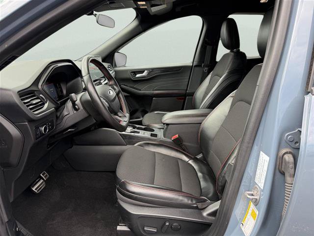 Certified 2024 Ford Escape ST-Line w/ Tech Pack #1 AWD/4WD image 11