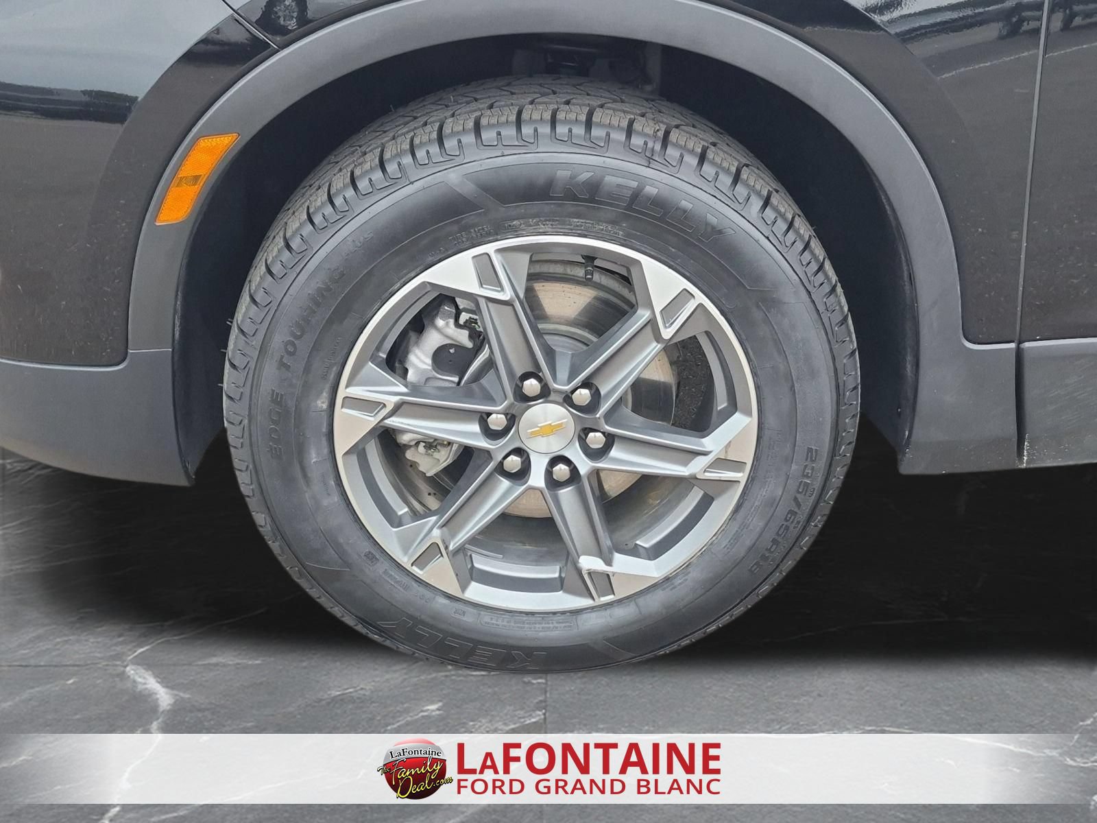 Used 2025 Chevrolet Blazer LT FWD image 33