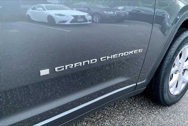 Used 2021 Jeep Grand Cherokee L Limited image 9