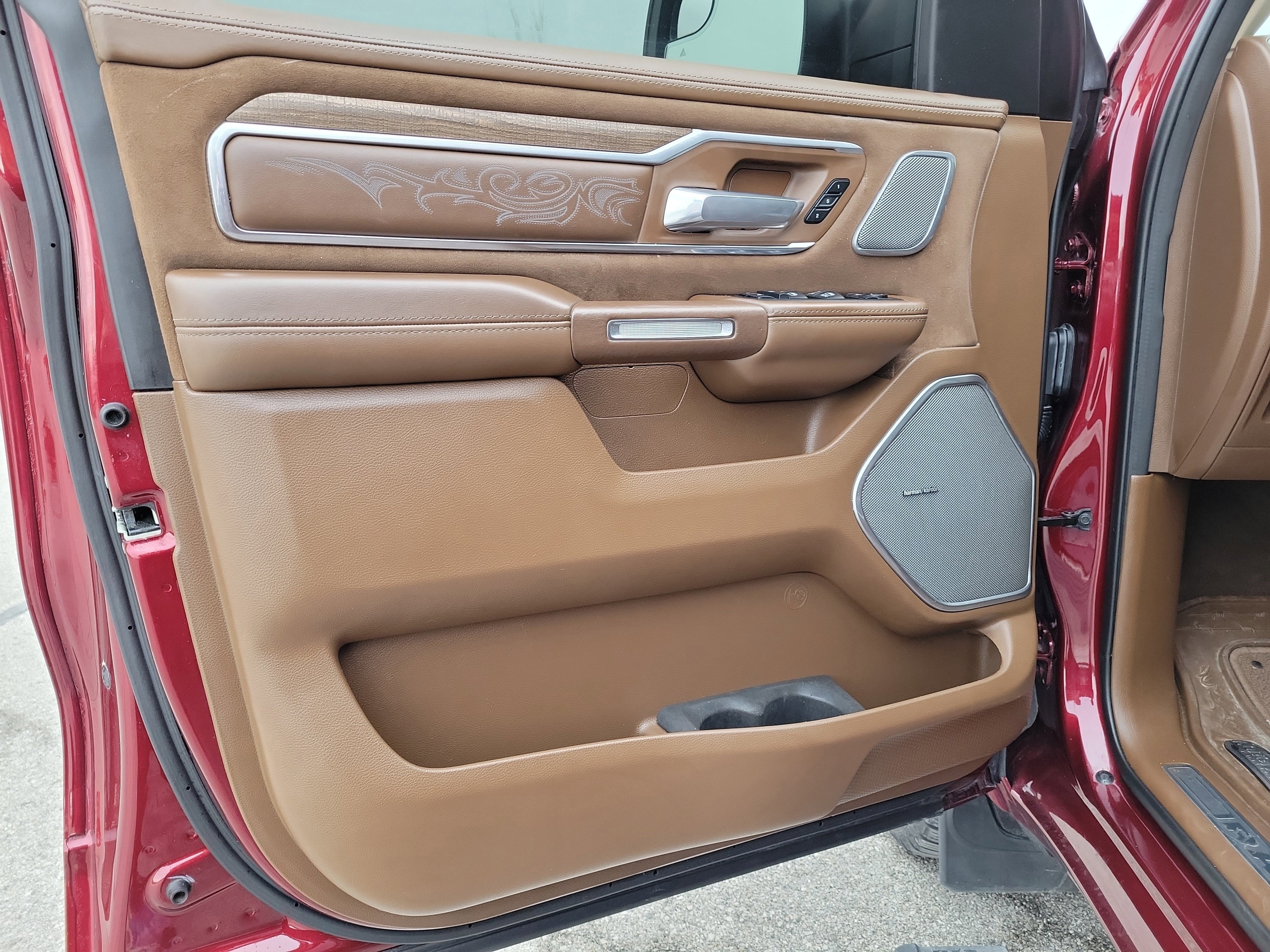 Used 2021 RAM 1500 Limited image 16