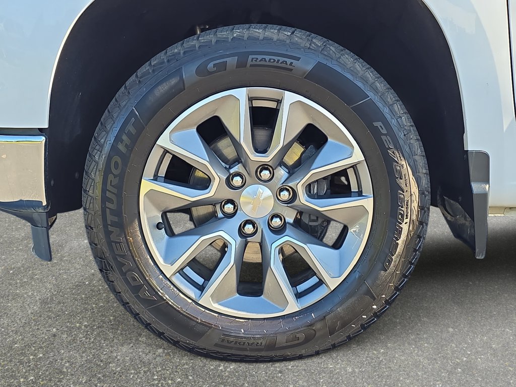 Used 2022 Chevrolet Silverado 1500 LT AWD/4WD image 27