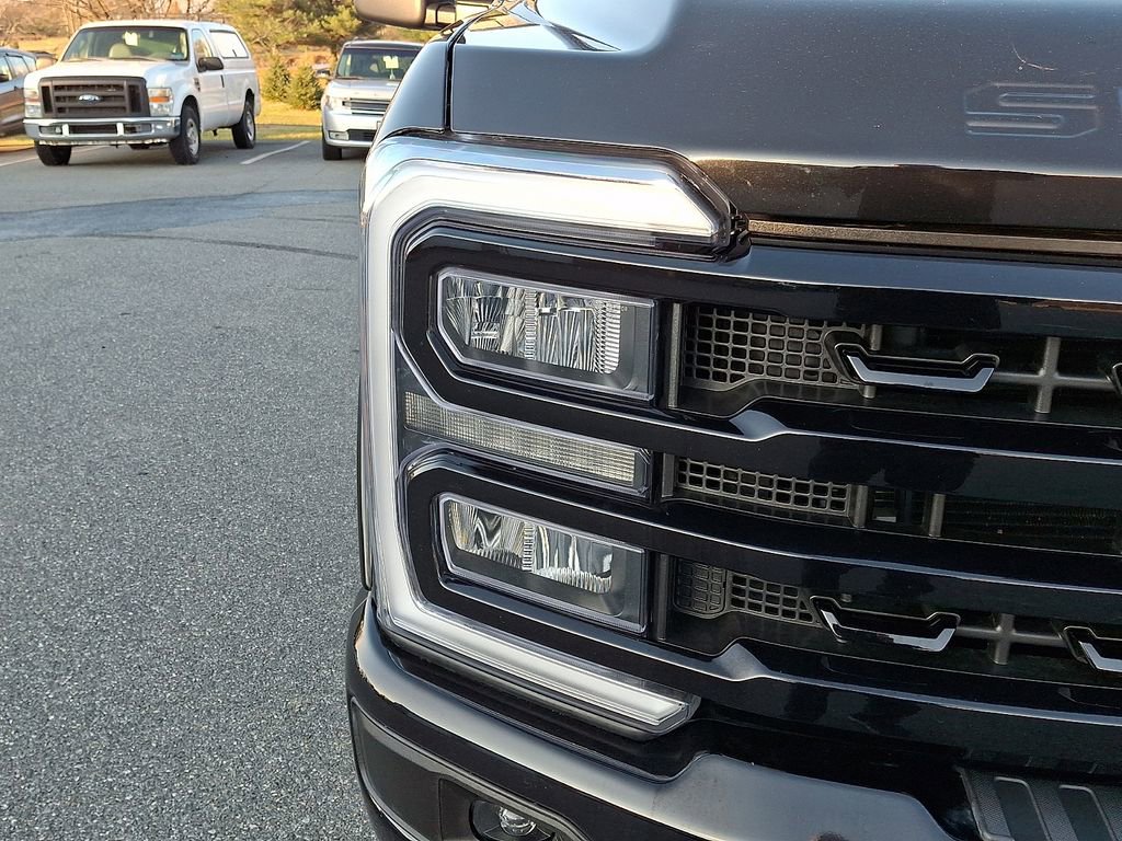 Certified 2024 Ford F250 Lariat w/ Lariat Ultimate Package image 9