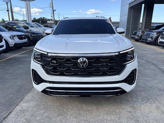 Used 2025 Volkswagen Atlas Cross Sport SEL Premium R-Line AWD/4WD image 2