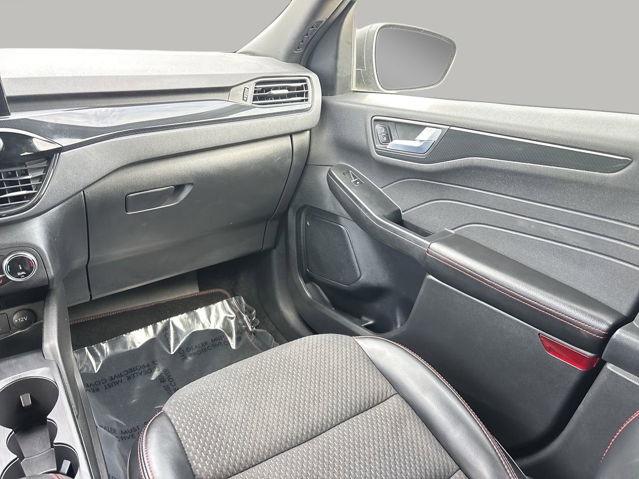 Certified 2023 Ford Escape ST-Line w/ Cold Weather Package image 10