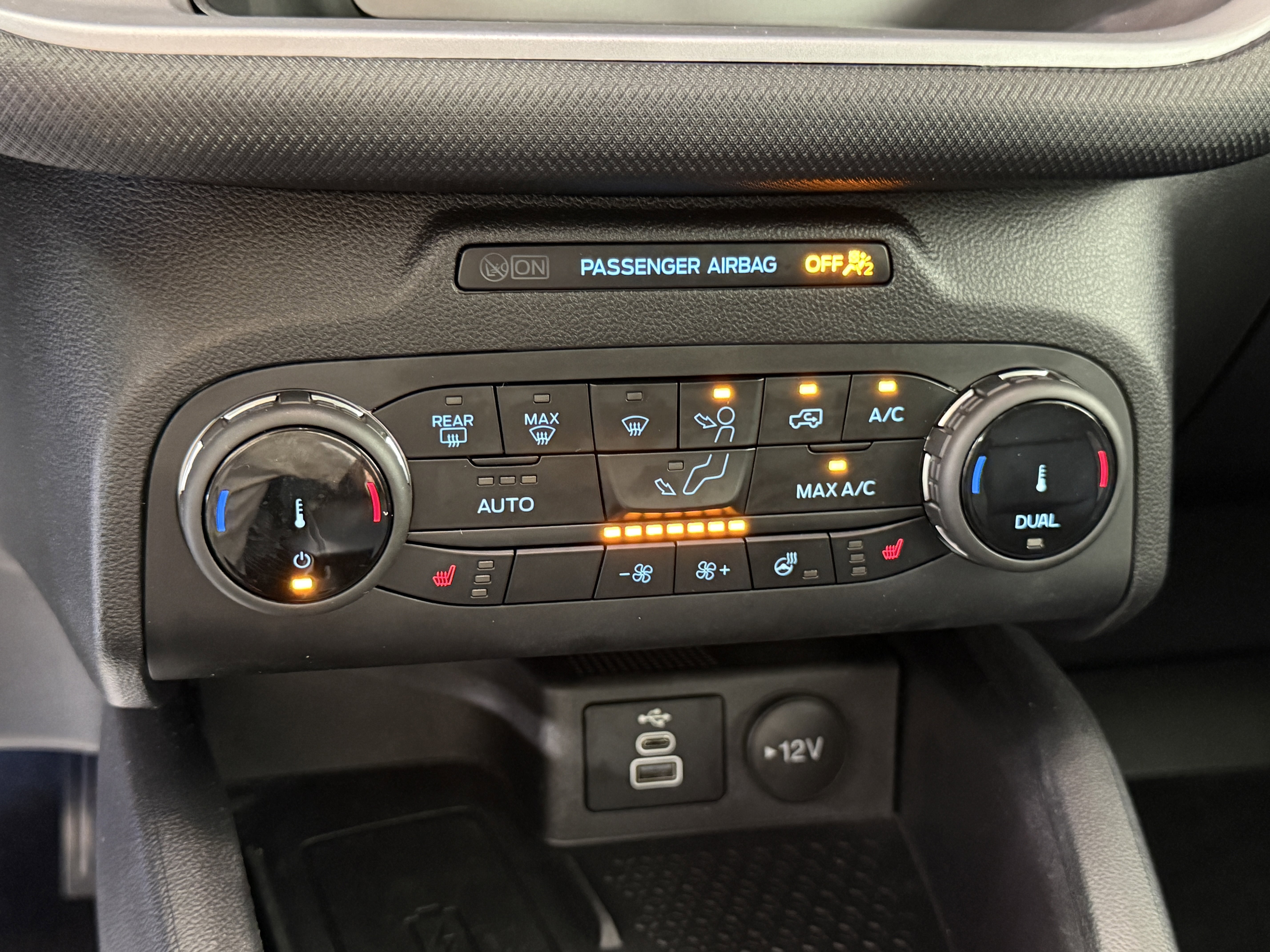 Certified 2024 Ford Bronco Sport Outer Banks w/ Tech Package AWD/4WD image 22