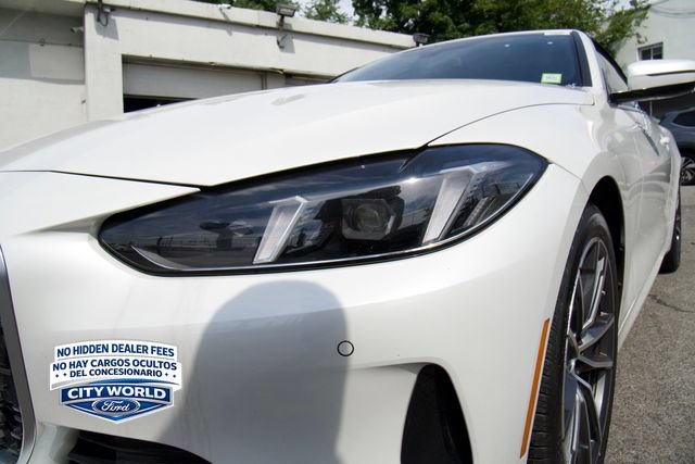 Used 2025 BMW 430i Convertible w/ Premium Package RWD image 7