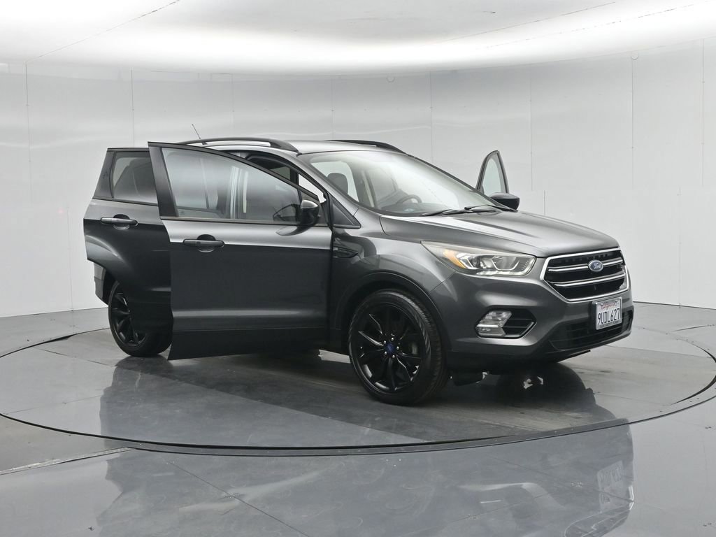 Certified 2019 Ford Escape SE image 58