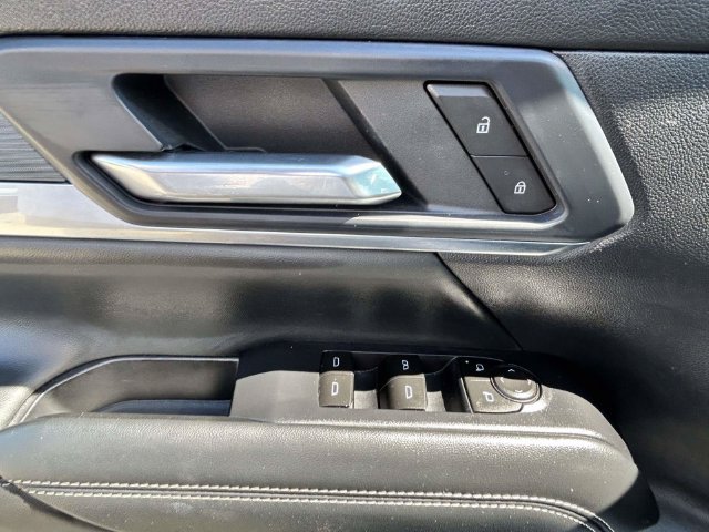 Used 2026 GMC Terrain Elevation FWD image 19