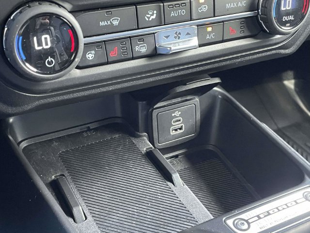 Certified 2026 Ford Bronco Outer Banks AWD/4WD image 11